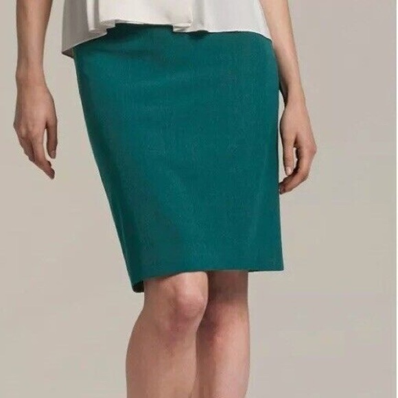 MM. LAFLEUR Green Pencil Skirt - Picture 1 of 11